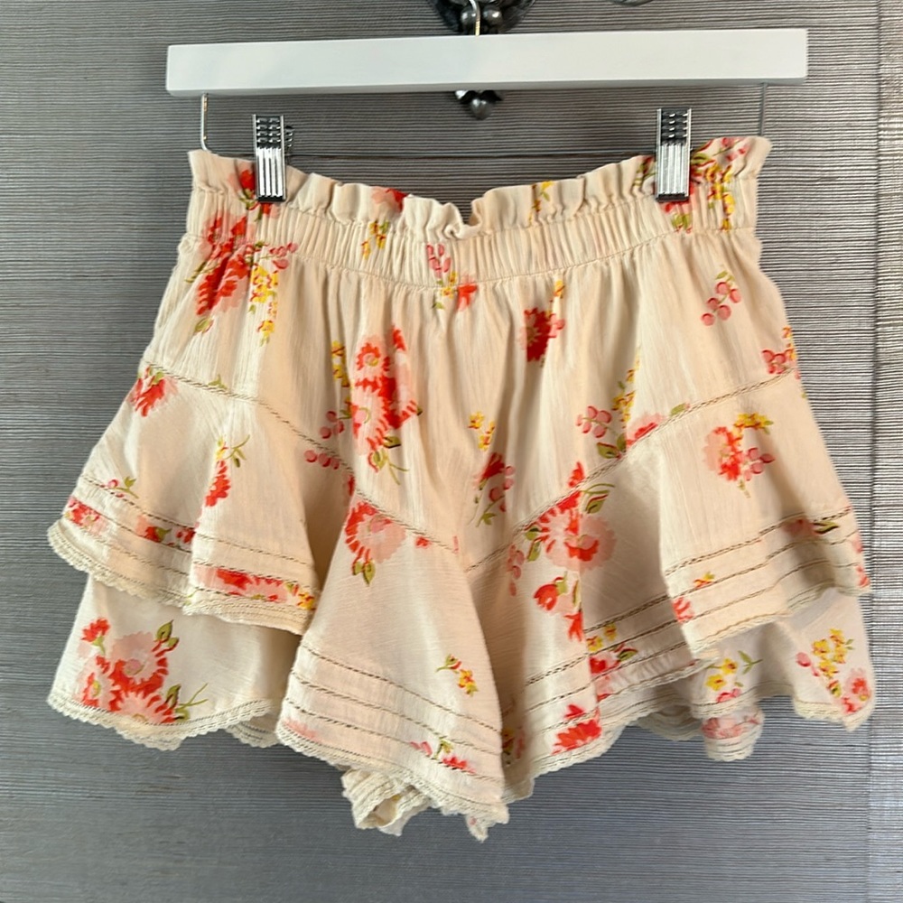 Aerie skort